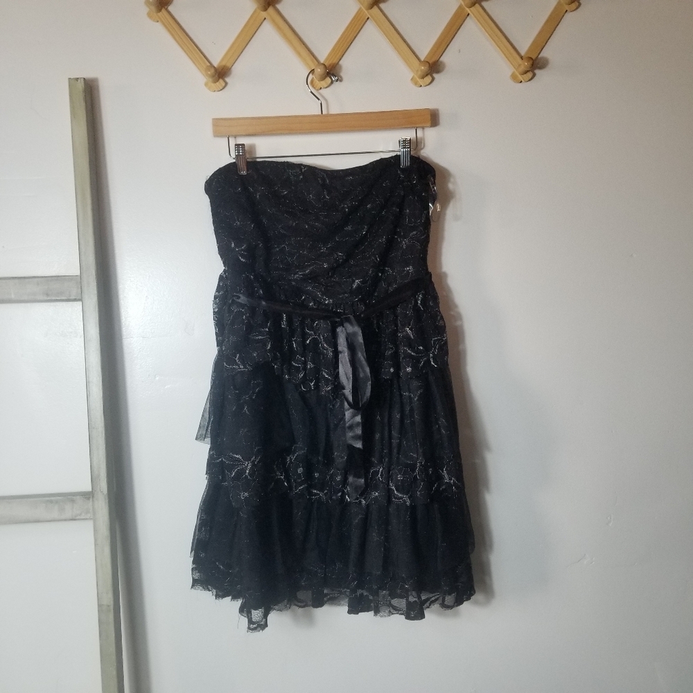 LILY ROSE WOMEN'S BLACK STRAPLESS TIERED PARTY DRESS SIZE 1X